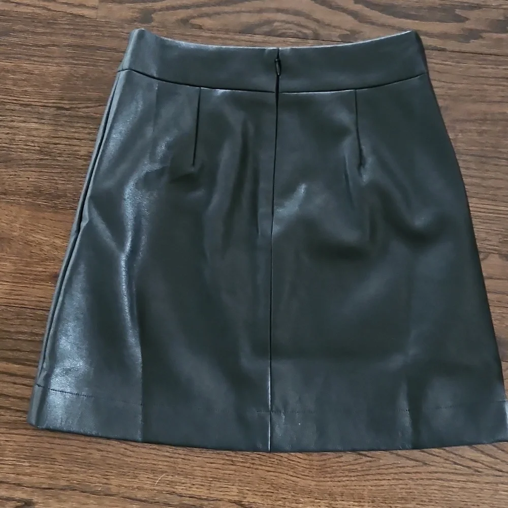 NWT J. Crew Womens Black‎ Faux A-Line Leather Mini Skirt